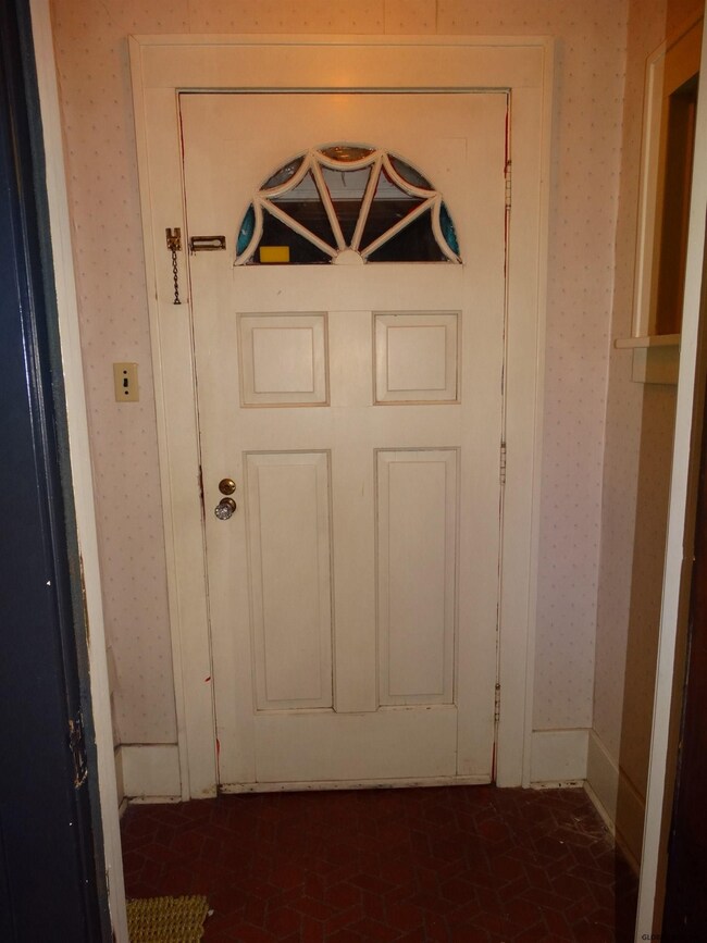 2030 Guilderland Ave, Schenectady, NY 12306 - photo 3
