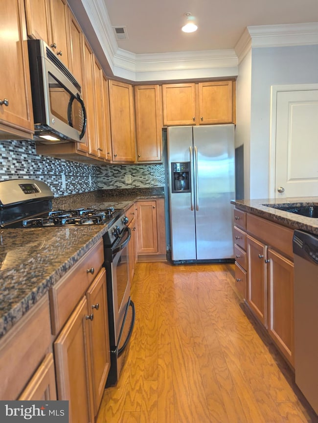 7848 Cedar Branch Dr, Gainesville, VA 20155 - photo 5