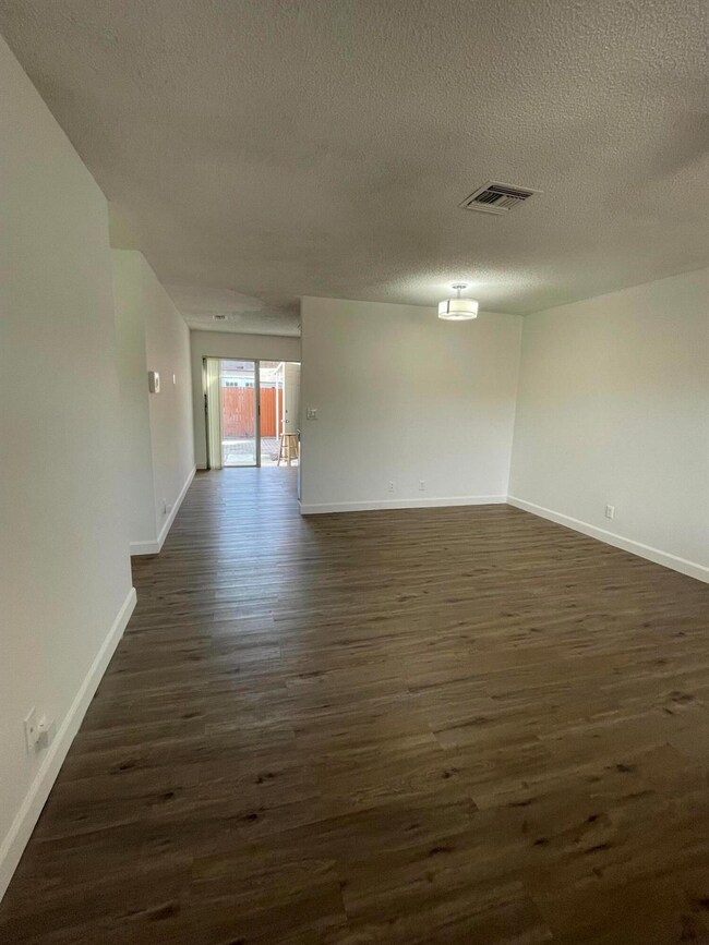 4916 Pimlico Ct, West Palm Beach, FL 33415 - photo 2