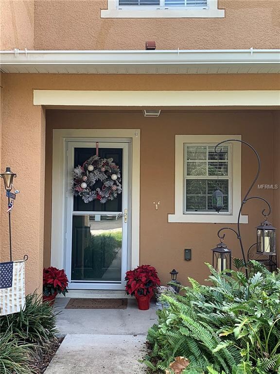 Front porch with storm door to have option of keep