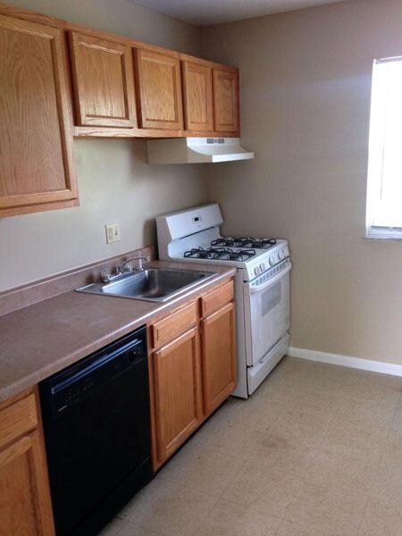 274 Broad Meadows Apt C (1)