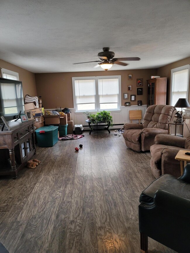 44 newfield living room 2