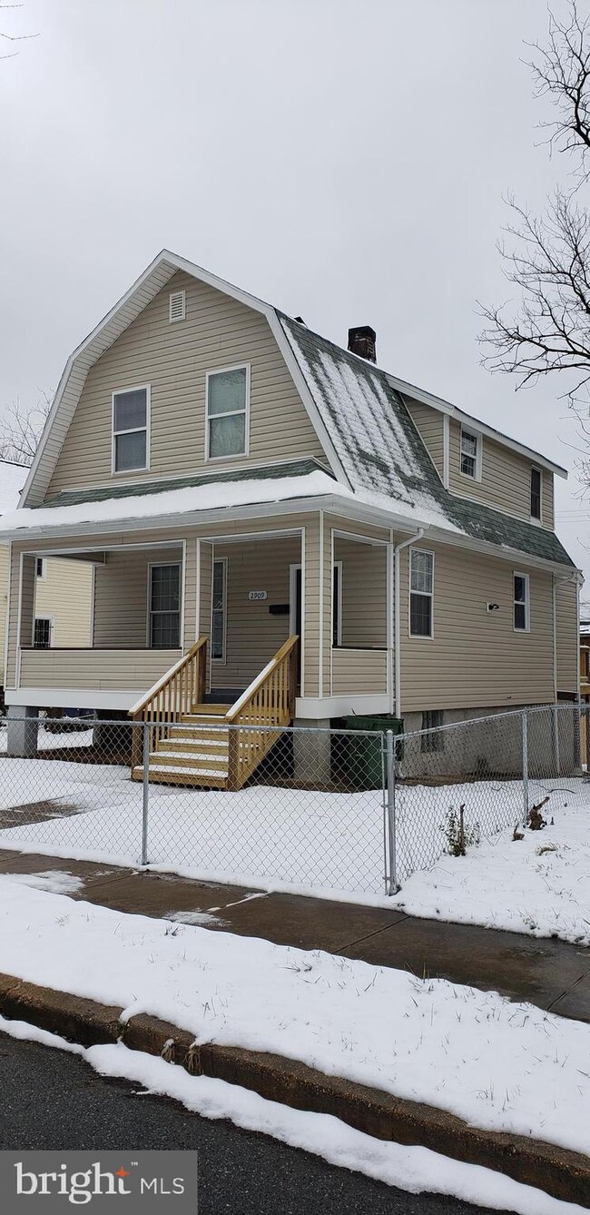 2909 Boarman Ave, Baltimore, MD 21215 - photo 3