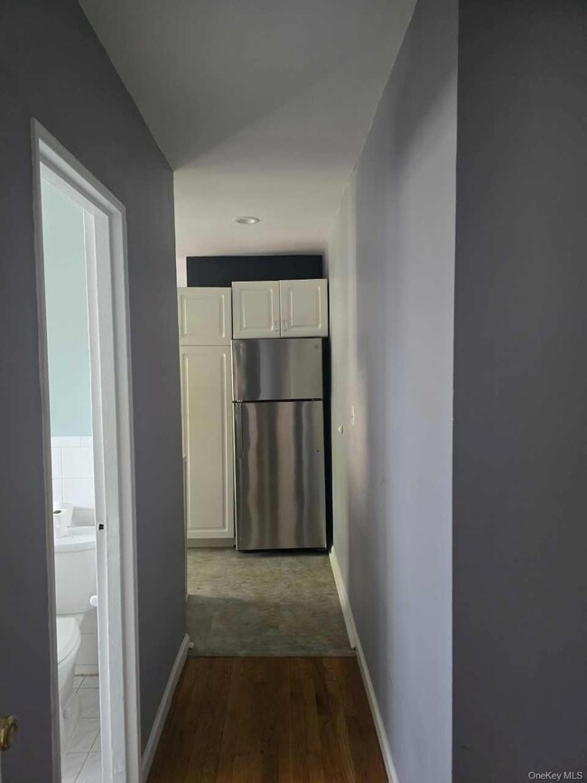 5 Adelaide St unit B2D1, Floral Park, NY 11001 - photo 6