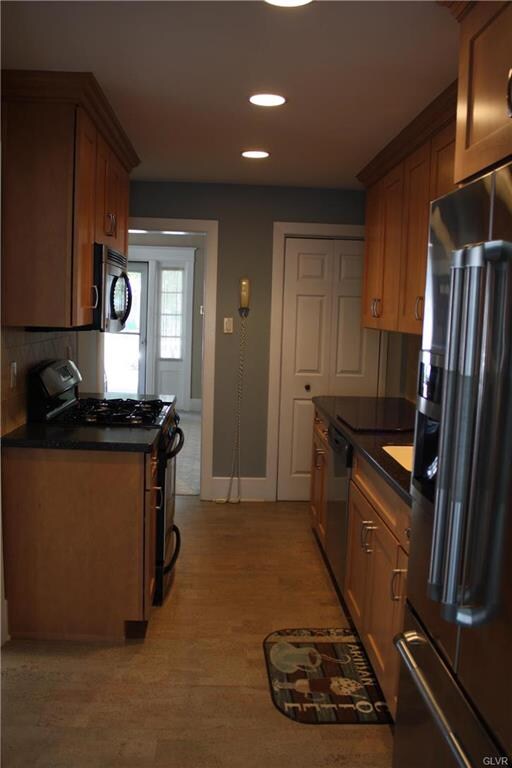 1642 Easton Ave, Bethlehem, PA 18017 - photo 6