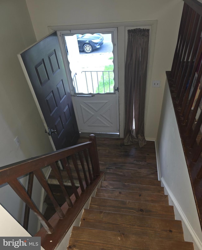 1407 Gesna Dr, Hanover, MD 21076 - photo 2