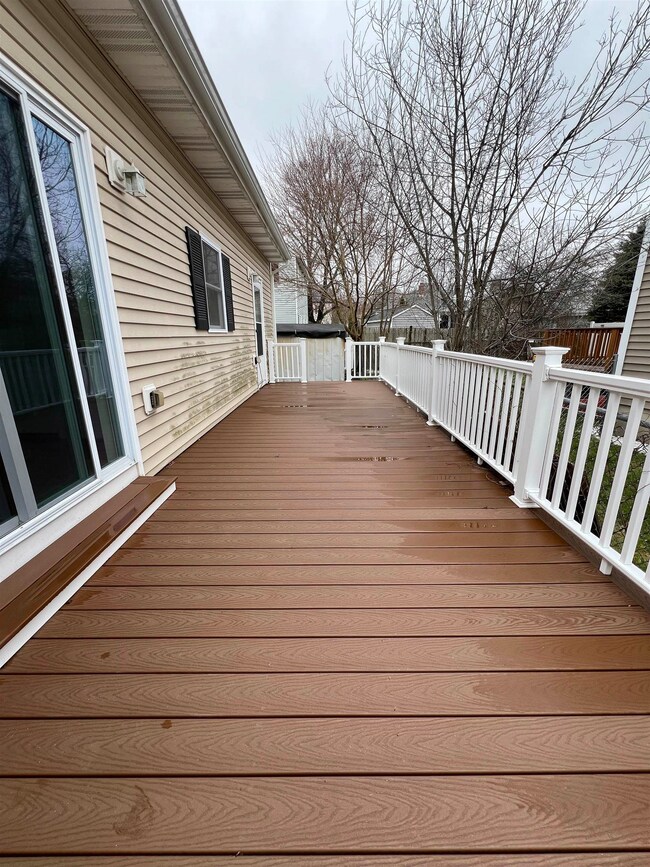 1 Lewis St, Nashua, NH 03060 - photo 3