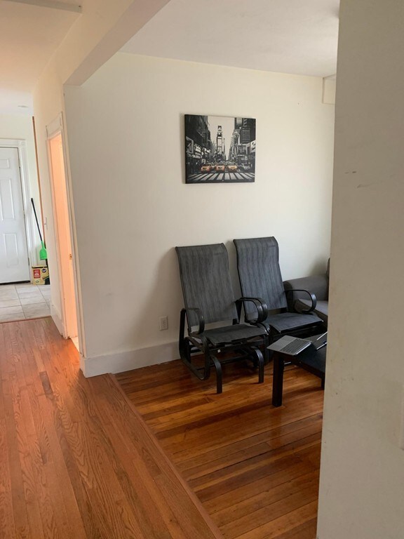 67A Kinnaird St unit 1, Cambridge, MA 02139 - photo 4