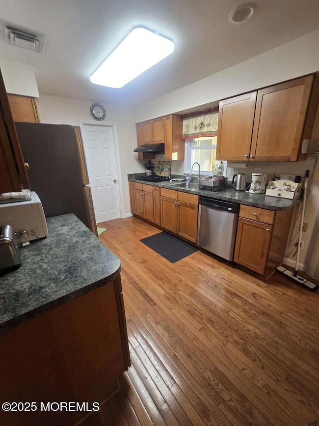 531 Azalea Dr, Brick, NJ 08724 - photo 3