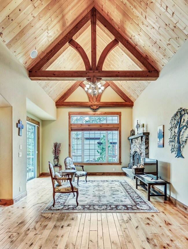 19747 Dry Canyon Ave, Bend, OR 97702 - photo 4