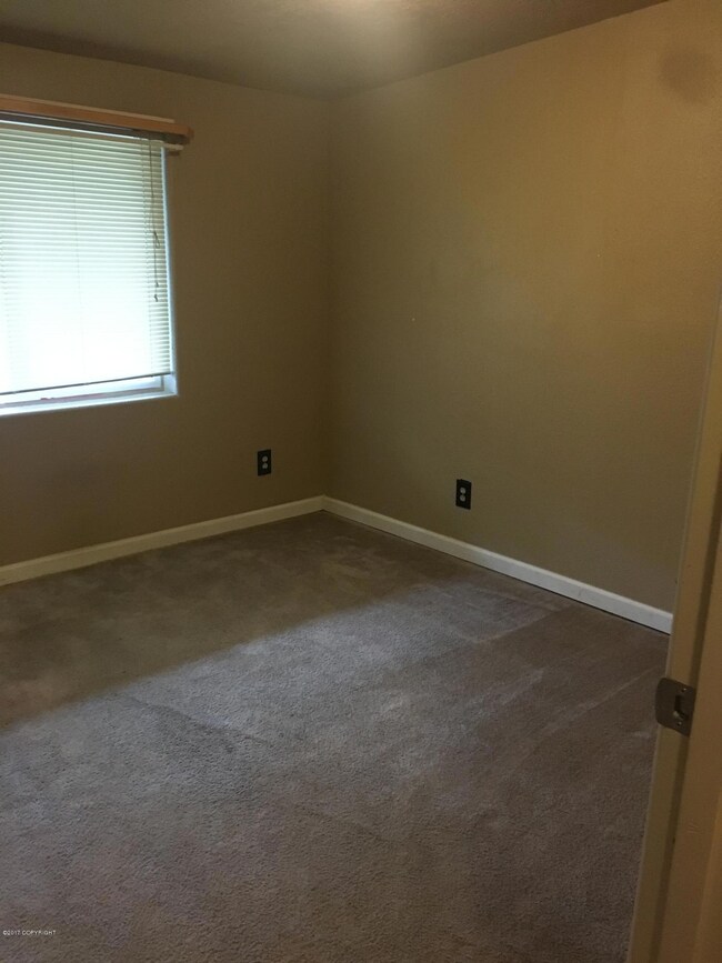 5830 E Columbus Way unit 9, Wasilla, AK 99654 - photo 4