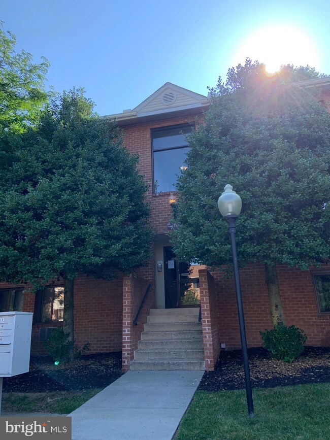 400 Campbell Cir unit G15, Downingtown, PA 19335 - photo 2