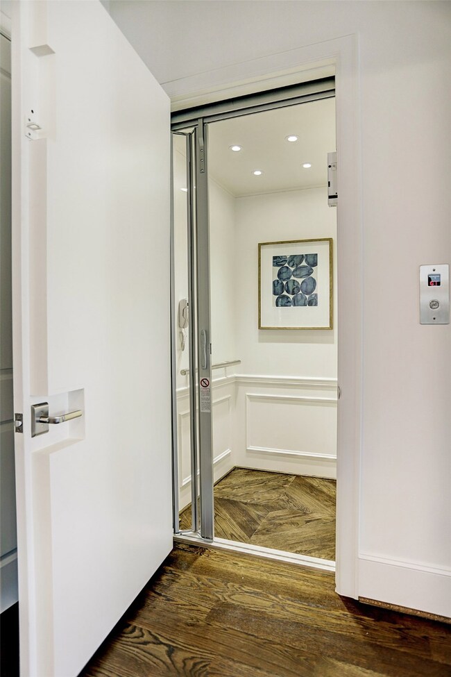 104 Morningview Park St, Houston, TX 77024 - photo 7