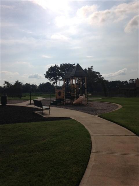 16846 Ranger Ridge Dr, Cypress, TX 77429 - photo 5