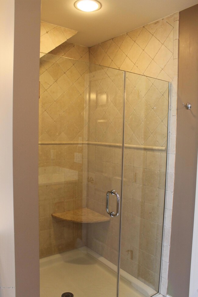 59 Le Grande Ave unit 8, Greenwich, CT 06830 - photo 7