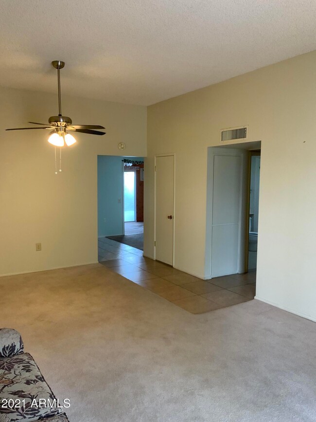 14218 N Newcastle Dr, Sun City, AZ 85351 - photo 5