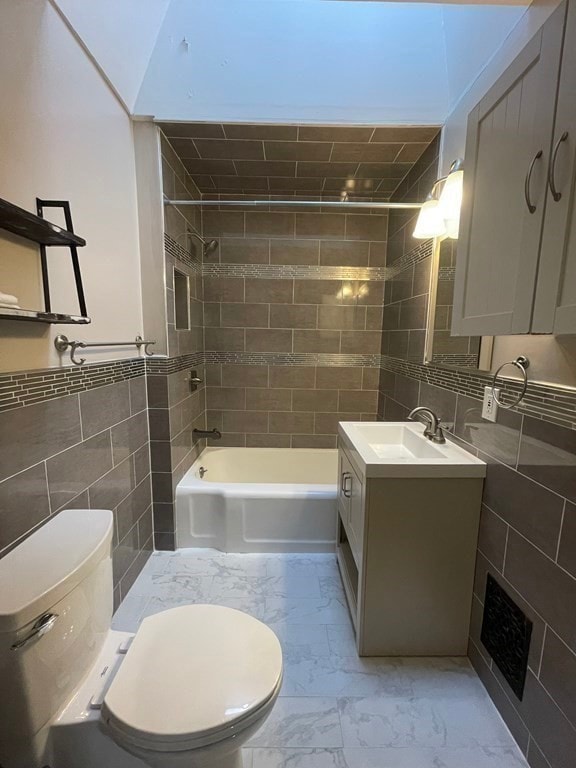 7 Wenlock Rd unit 7, Dorchester, MA 02122 - photo 3