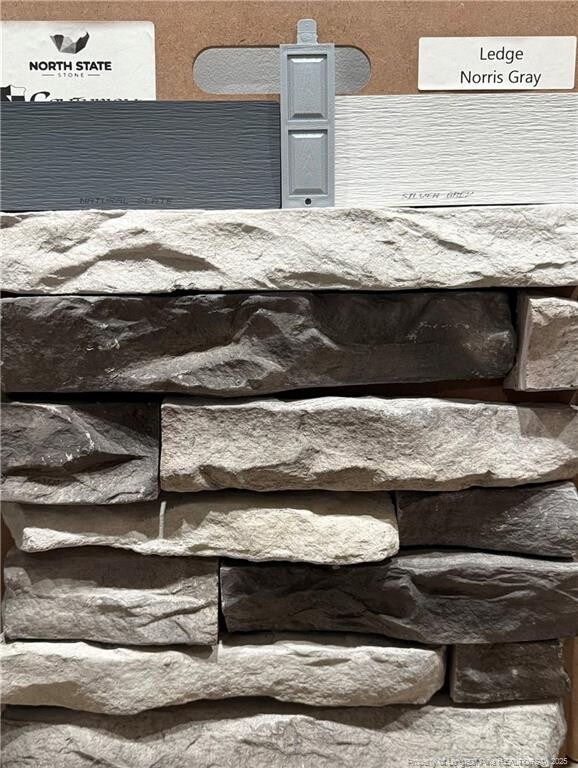 326 Crowville St, Raeford, NC 28376 - photo 4