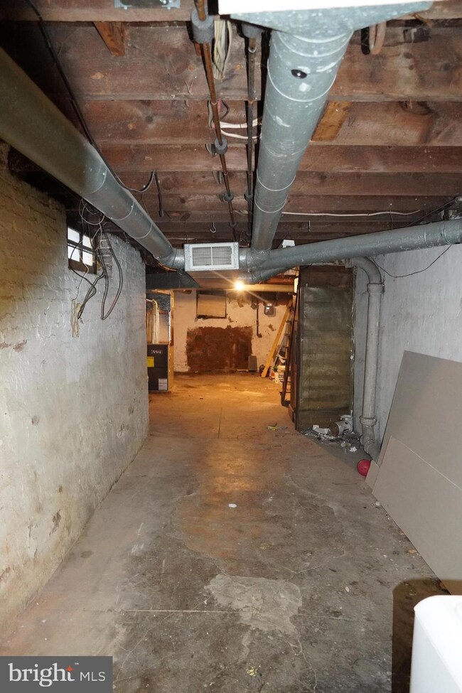 1506 Centre Ave, Reading, PA 19601 - photo 5