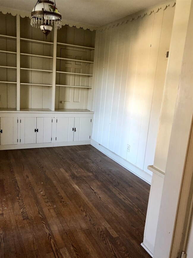 625 Ridgewood Dr, West Lafayette, IN 47906 - photo 7