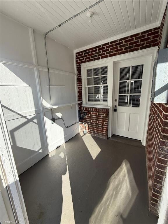 202 N Hawthorne Rd unit 1, Winston Salem, NC 27104 - photo 3