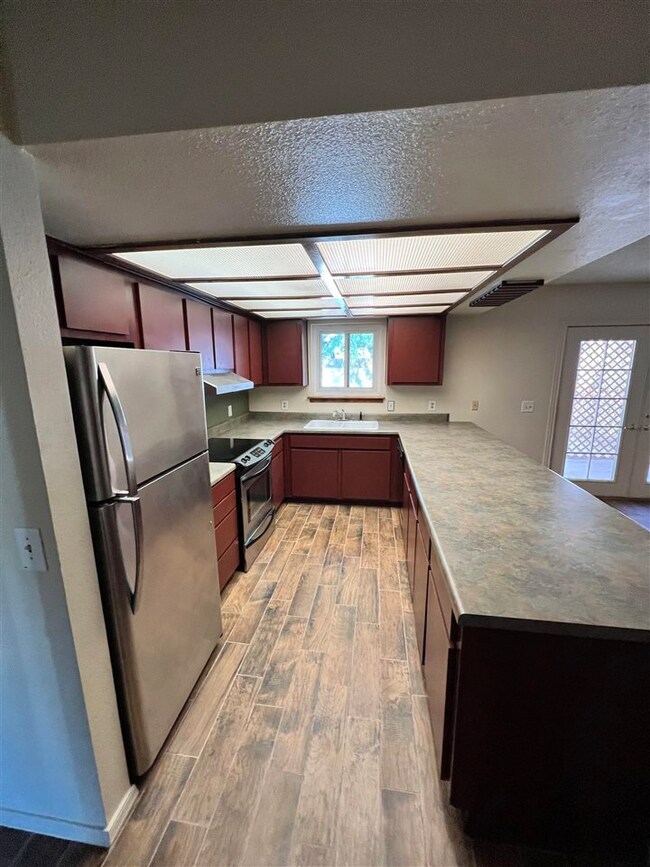 4460 W 14th Place, Yuma, AZ 85364 - photo 2