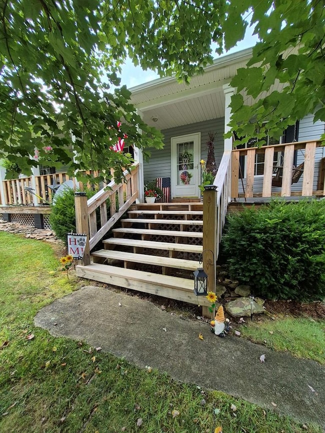 86 Maple Rock Rd, Meadow Bridge, WV 25976 - photo 5