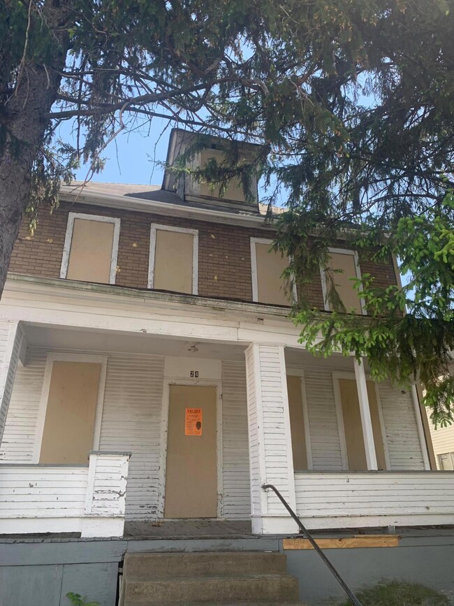 24 S Eureka Ave, Columbus, OH 43204 - photo 2