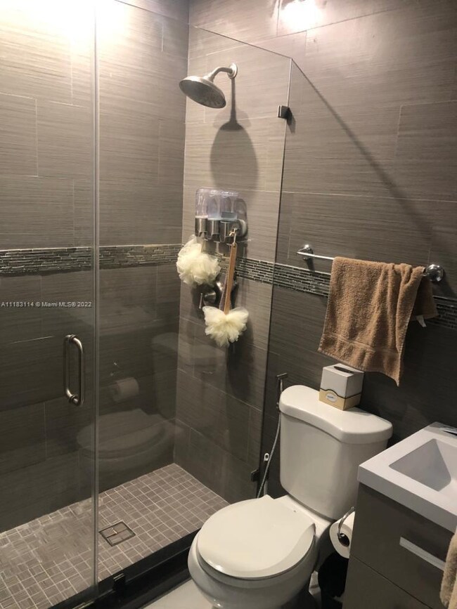 5325 W 22nd Ct unit 5325, Hialeah, FL 33016 - photo 6