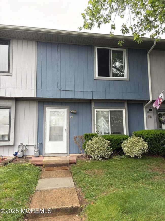61 creek front