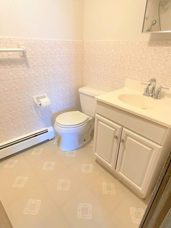 35 Aetna St unit 1F, Fall River, MA 02724 - photo 6