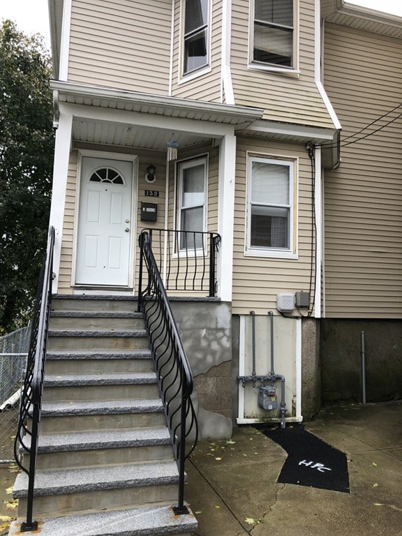 132 Lonsdale St, Fall River, MA 02721 - photo 2