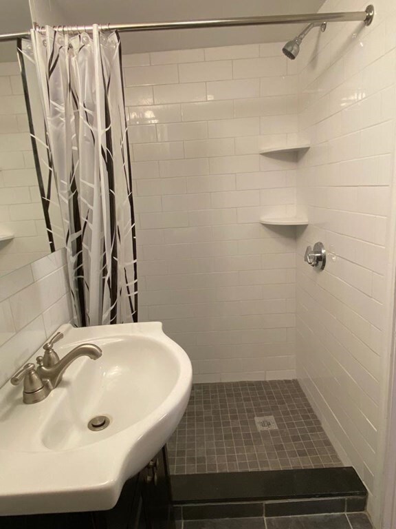 319 Washington St unit F, Abington, MA 02351 - photo 3