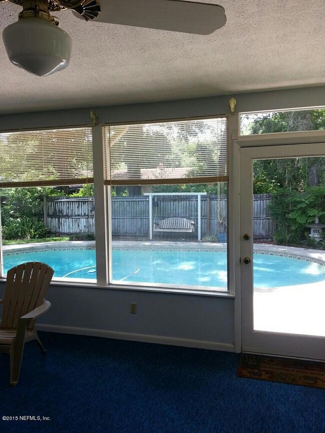 1652 Londonderry Rd, Jacksonville, FL 32210 - photo 6