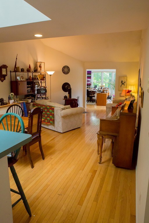 54 William Onthank Ln, Southborough, MA 01772 - photo 6