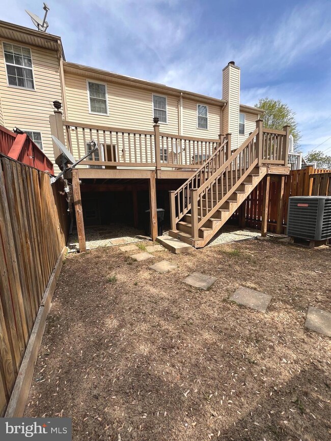 9328 Ridings Way, Laurel, MD 20723 - photo 3