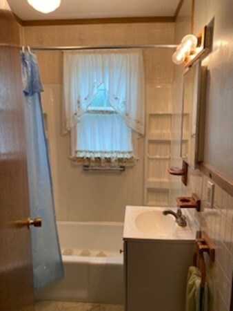 75 Sterling St unit A, Braintree, MA 02184 - photo 2