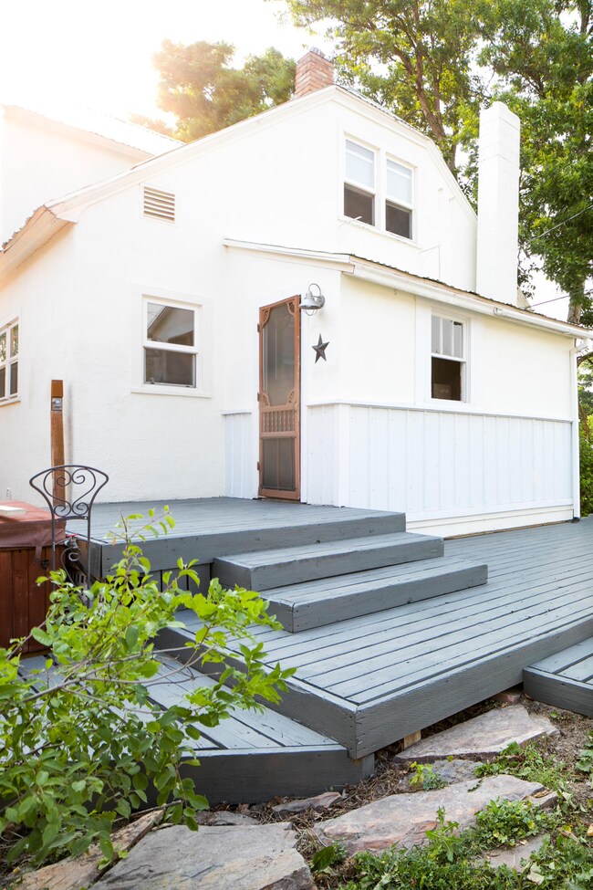6417thAveW(4of33)