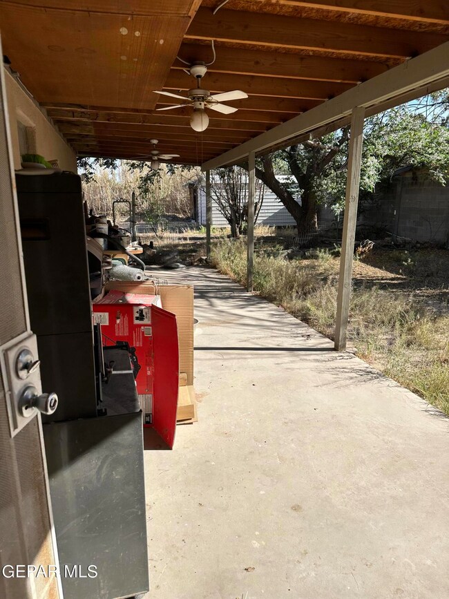 228 Columbia Ave, El Paso, TX 79907 - photo 3