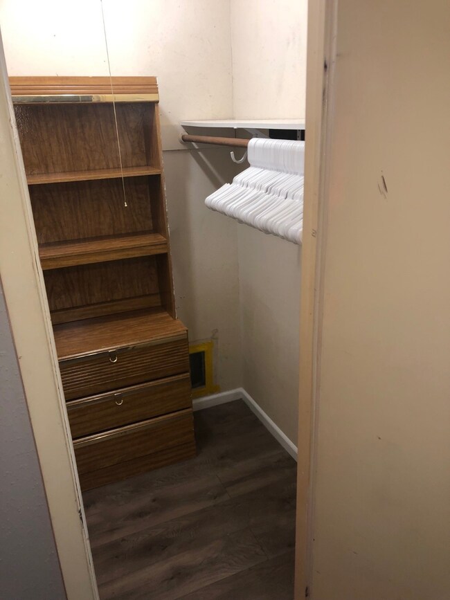 8419 Gulfwood Ln, Houston, TX 77075 - photo 2