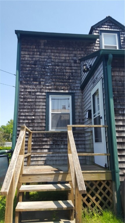 22 Morgan St, Newport, RI 02840 - photo 3