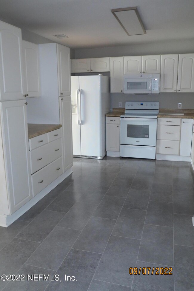 2448 Sam Rd, Jacksonville, FL 32216 - photo 5