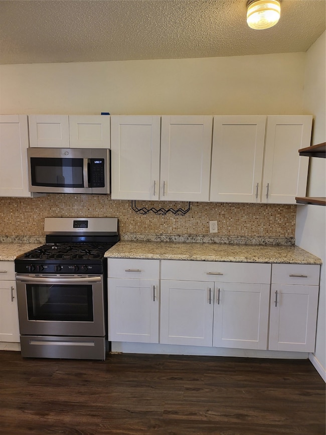 1226 W Gray St unit 4, Houston, TX 77019 - photo 3