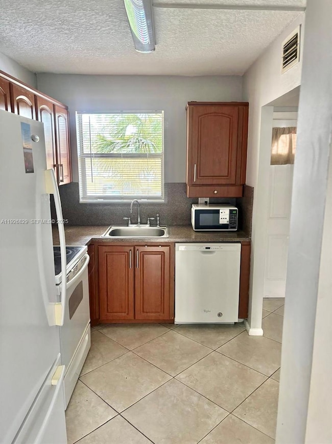 8305 Sunrise Lakes Blvd unit 211, Sunrise, FL 33322 - photo 2