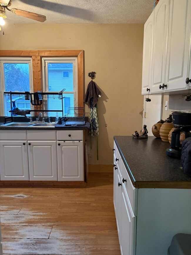 kitchen 3