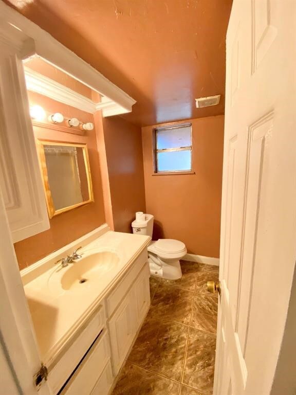 11807 Shady Meadow St, Houston, TX 77039 - photo 4