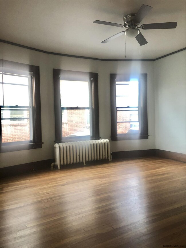 639 Washington Ave, Albany, NY 12206 - photo 3