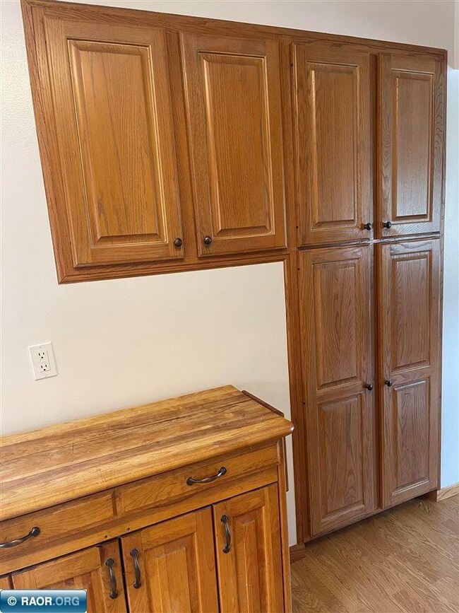 115 9 1/2 St NE, Chisholm, MN 55719 - photo 7