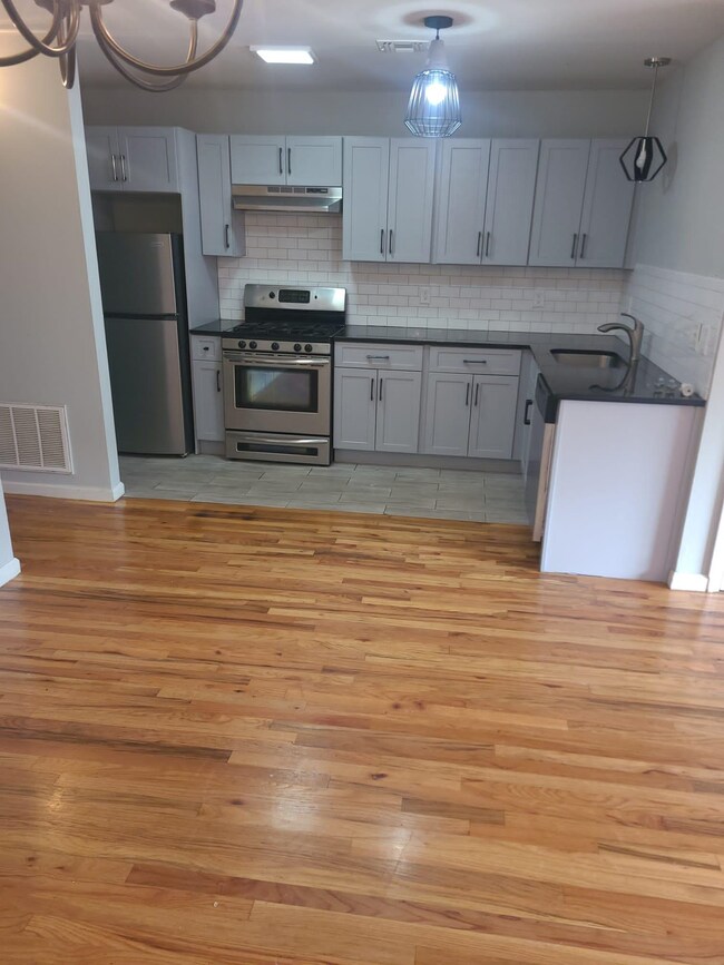 58 Wakeman Ave unit 1, Newark, NJ 07104 - photo 2