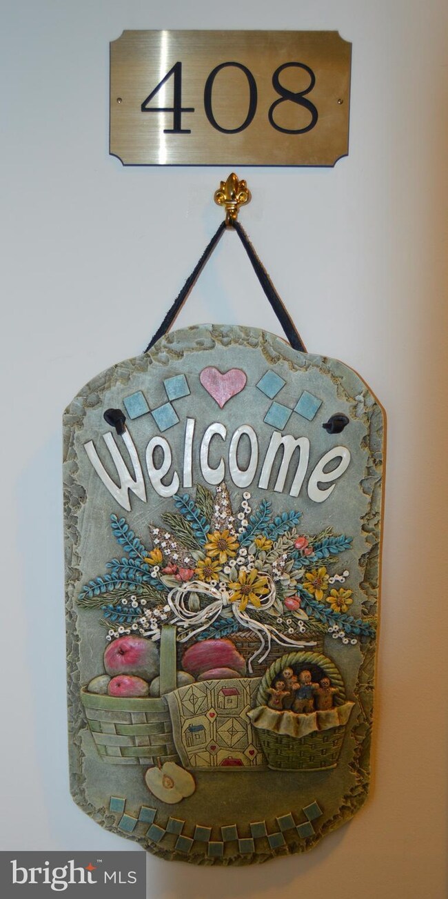 23140 Cobblestone Ln unit 408, California, MD 20619 - photo 2